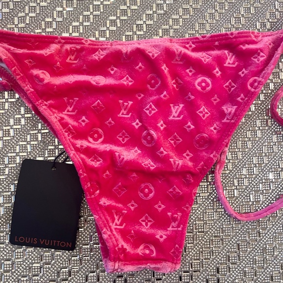 💗 LOUIS VUITTON Monogram LV Velvet Hot Pink Bikini & Skirt Swim Swimsuit NEW M - Picture 8 of 12